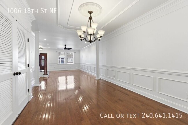 Foto del edificio - 1006 18th St NE
