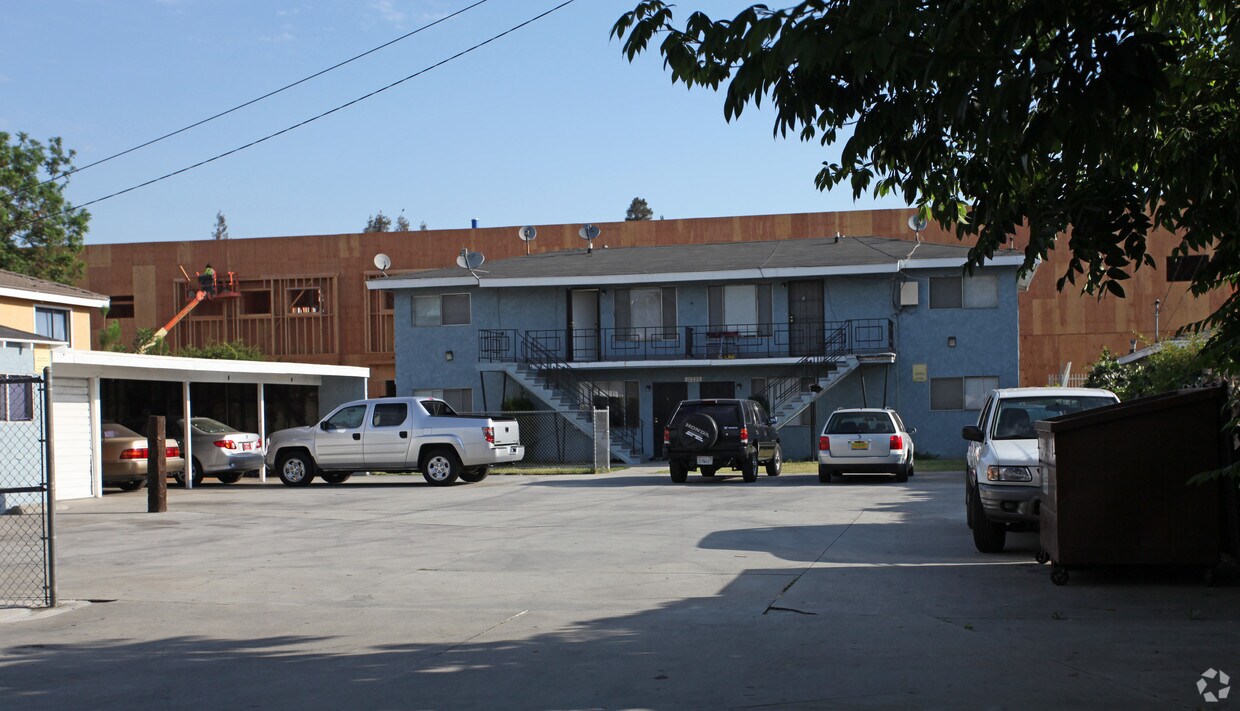 5 Unit Apartments + 1 Non Conf 11221 Lower Azusa Rd El Monte, CA