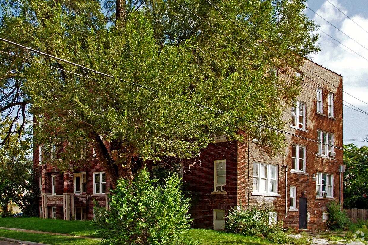 Foto del edificio - 3045 Blaine St