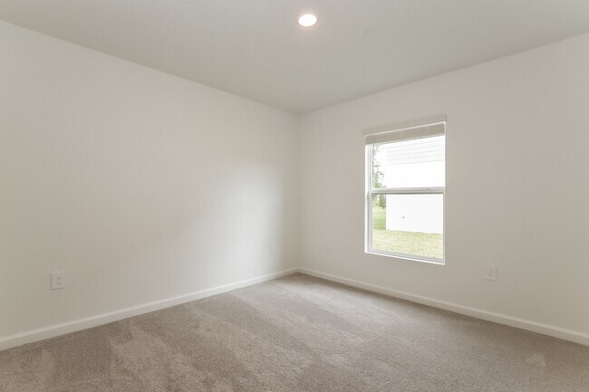 Foto del edificio - 1370 Inkberry Cir