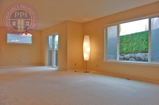 Foto del edificio - Contemporary Home Close to Intel & Nike!! Pet Friendly, Central Air