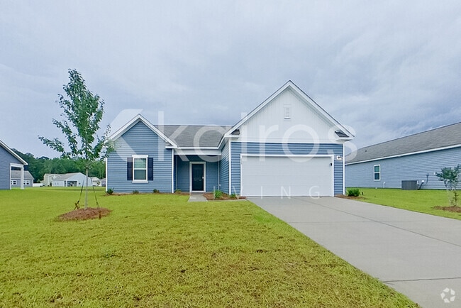 Building Photo - 639 Castillo Dr