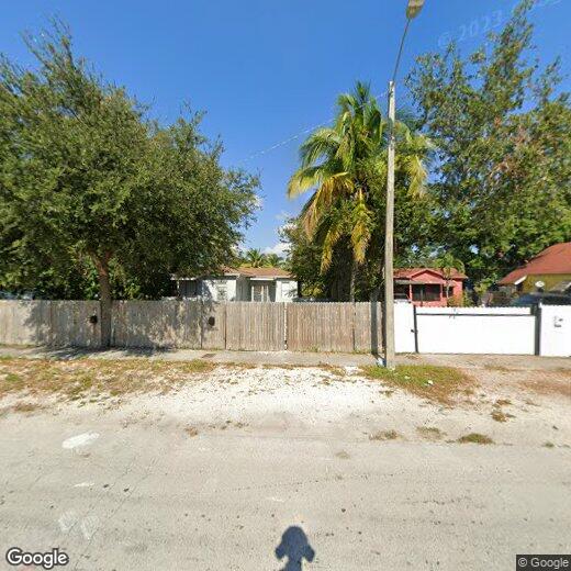 Foto principal - 55 NW 69th St