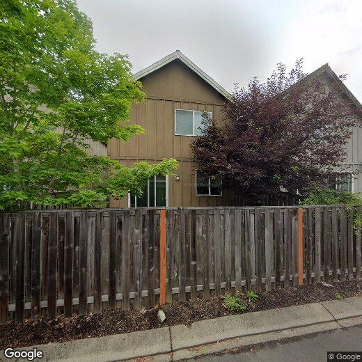 Primary Photo - 4722 SE Sandalwood St