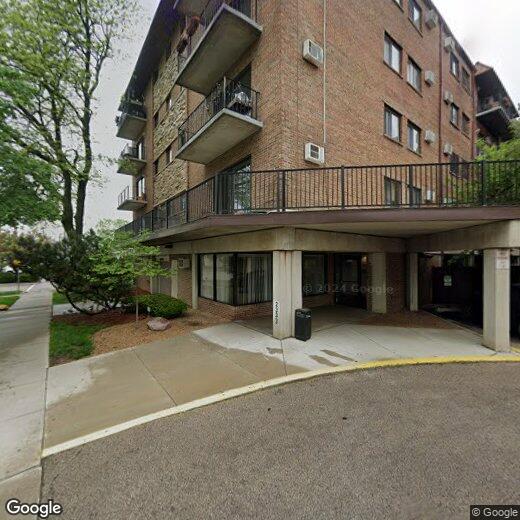 Primary Photo - 2325 N Neva Ave