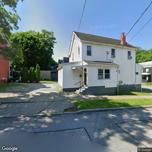 95 Albany St, Poughkeepsie, NY 12601 House Rental in Poughkeepsie, NY