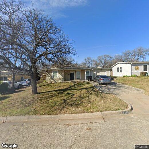 Foto principal - 2320 Cass St