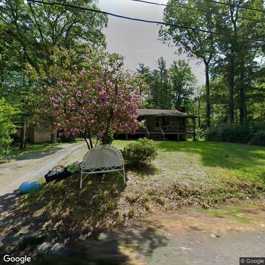 139 Maple St, Dingmans Ferry, PA 18328 House for Rent in Dingmans