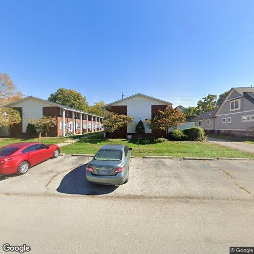 Foto principal - 335 1st Ave NW
