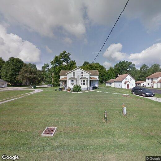 Primary Photo - 156 S Maple St