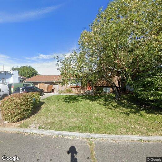 Primary Photo - 4027 East Jackson Ave