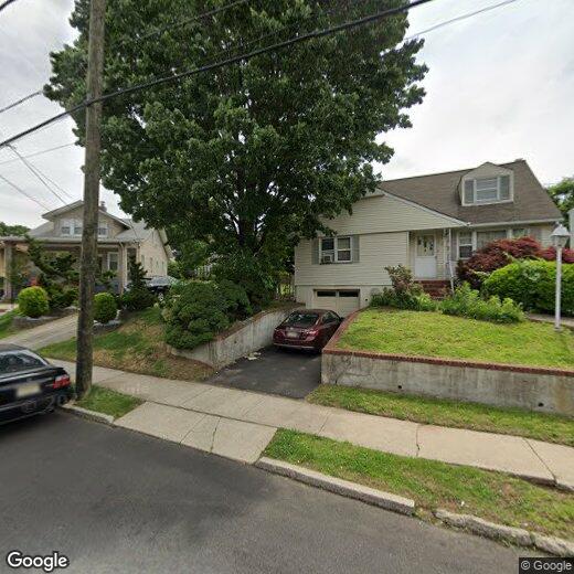 Primary Photo - 272 Gaston Ave