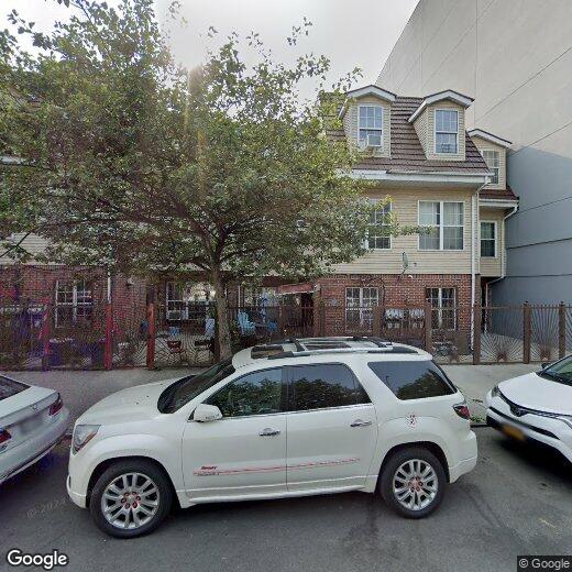 Primary Photo - 3 br, 1 bath  - 1090 woodycrest