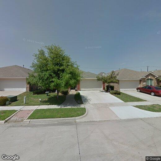 Primary Photo - 607 Spanish Oak Ct