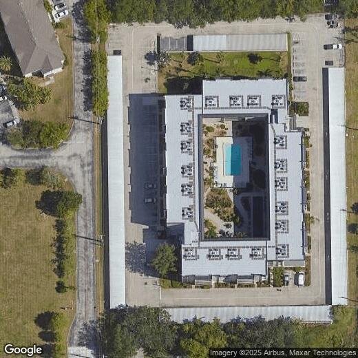 Primary Photo - 2121 Collier Ave