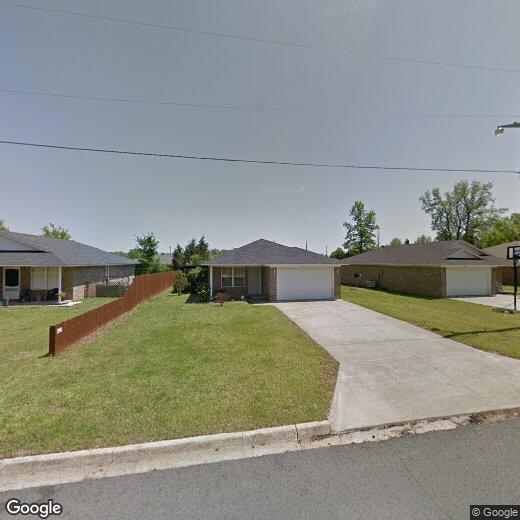 Foto principal - 1109 S Oswego Ave