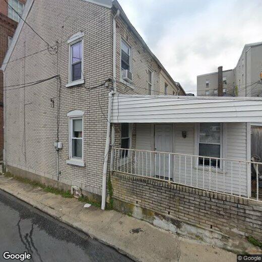 Primary Photo - 723 Chestnut St
