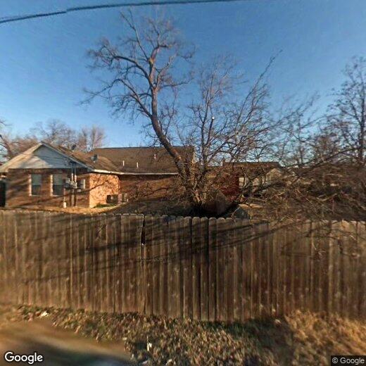 Primary Photo - 1412 NW Columbia Ave