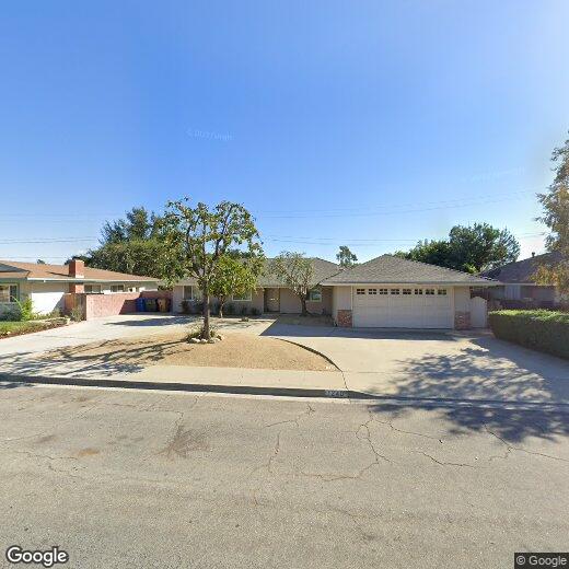 Primary Photo - 1240 Maple St