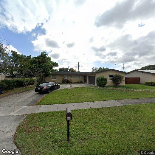 Primary Photo - 9798 SW 158th St