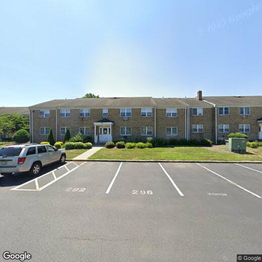 77 Stonehurst Blvd Unit D, Freehold, NJ 07728 Room for Rent in