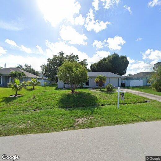 4133 SW Darien St Unit 01, Port Saint Lucie, FL 34953 Room for Rent