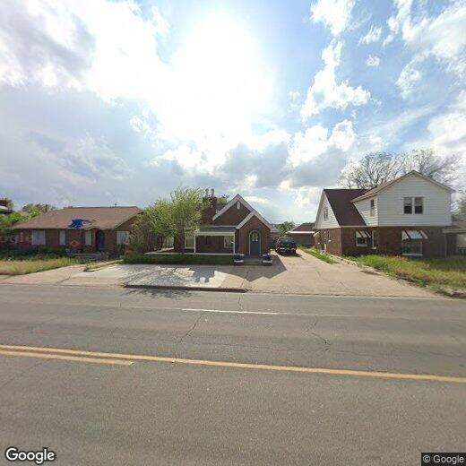 Primary Photo - 2042 S Washington St