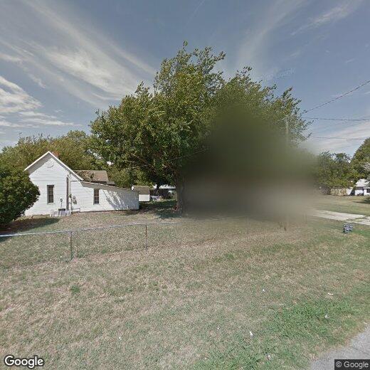 Primary Photo - 100 N 1st St