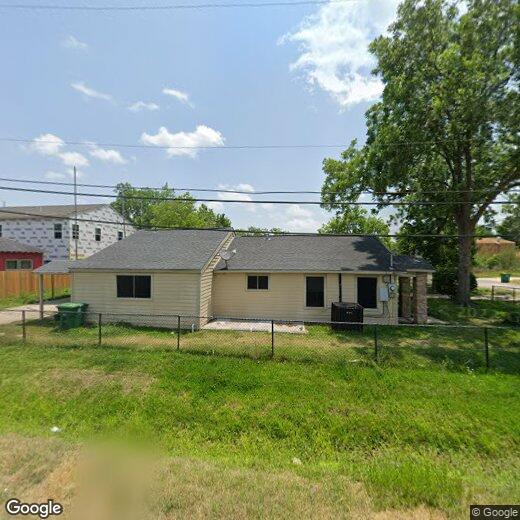 Foto principal - 4401 Elmwood St