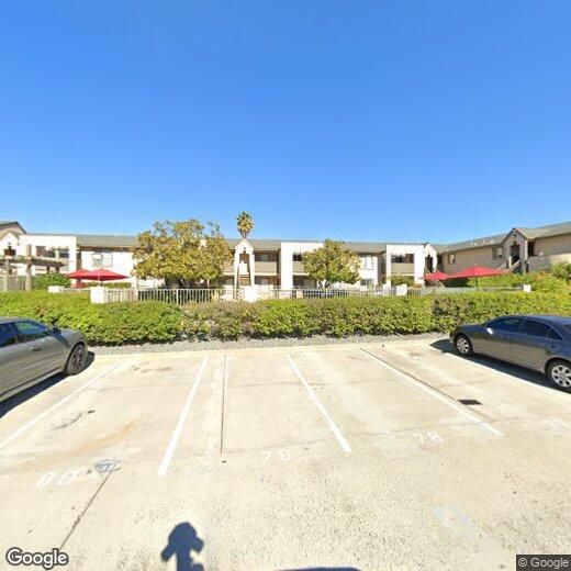 Primary Photo - 1055 S Mollison Ave