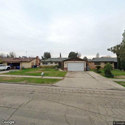 Primary Photo - 2327 S Meridian Ave