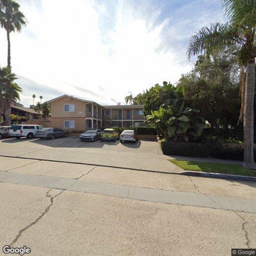 Primary Photo - 1739 Sunset Cliffs Blvd