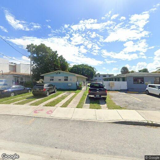 Foto principal - 48 NW 77th St