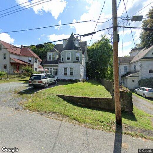 Primary Photo - 4 Fairview Ave