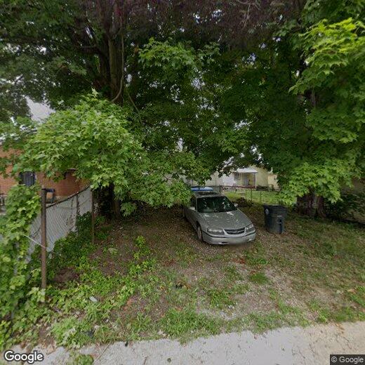 Primary Photo - 616-618 Westwood Ave