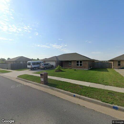 Primary Photo - 8024 NW 74th St