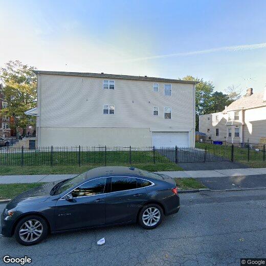 Primary Photo - 47 Ashland Ave