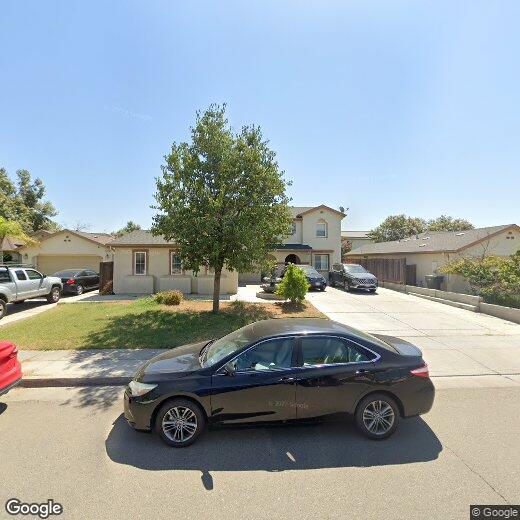 Foto principal - 2347 S Waldby Ave