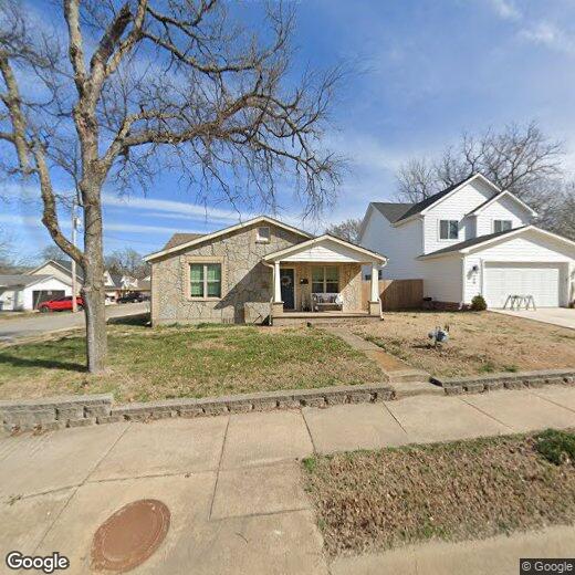 717 N Mt Olive St, Siloam Springs, AR 72761 House for Rent in Siloam