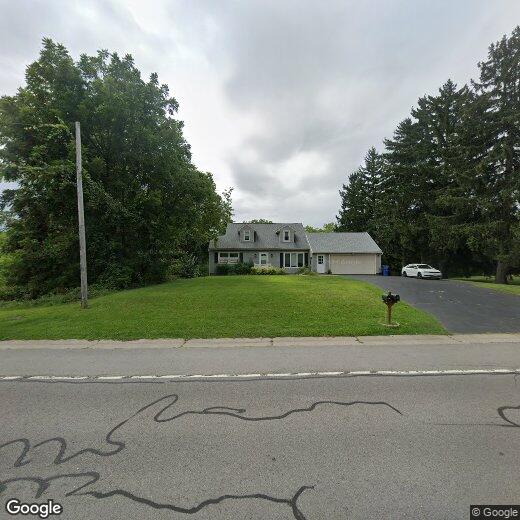 Primary Photo - 731 5 Mile Line Road