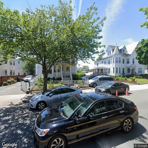 183 Washington St Unit 3, Lynn, MA 01902 Room for Rent in Lynn, MA