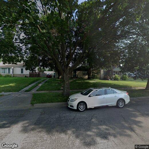 Primary Photo - 3 br, 1 bath House - 1727 Ivy Ave E