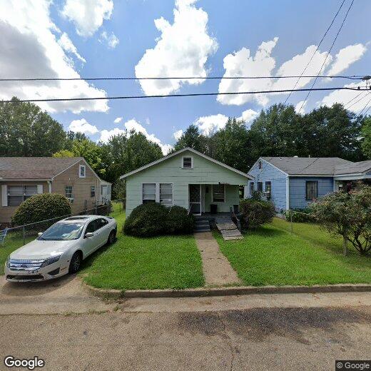 Primary Photo - 2207 Powers Ave