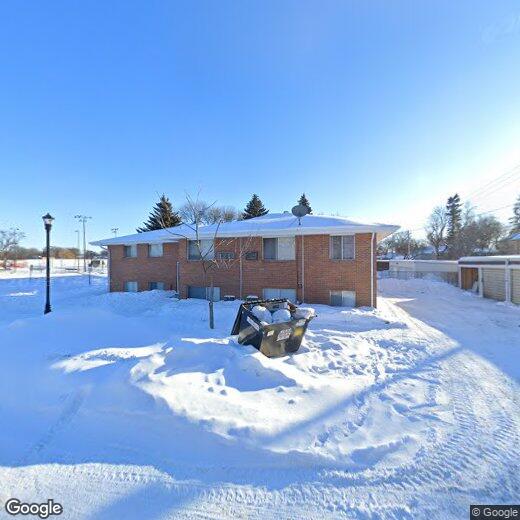 Primary Photo - 32 10th Ave N
