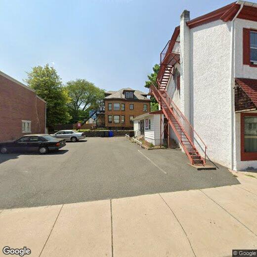 79 N Charlotte St Unit 3, Pottstown, PA 19464 Room for Rent in