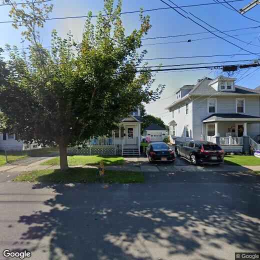 Primary Photo - 131 Washington St