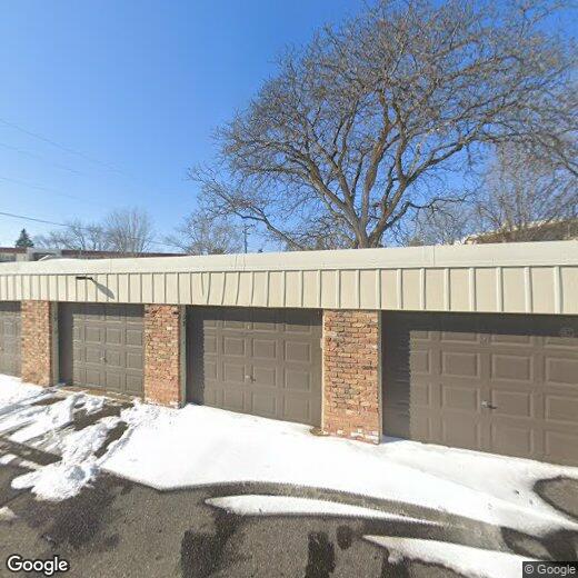 Primary Photo - 4401 Parklawn Ave