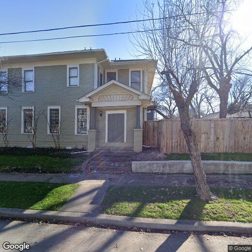 Primary Photo - 301 S Edgefield Ave