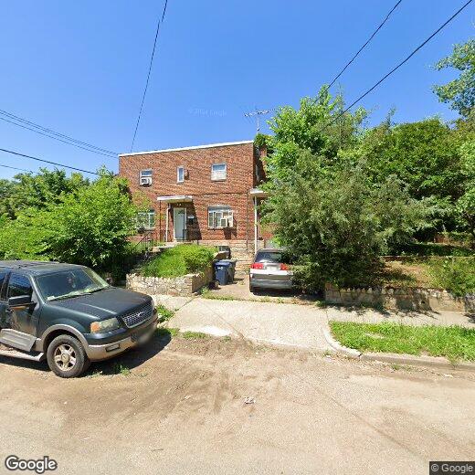 Foto principal - 3300 18th Pl SE