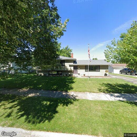 Foto principal - 1213 Basswood Dr